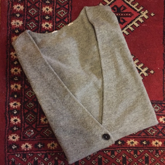 Everlane Sweaters - Everlane Cashmere Cardigan